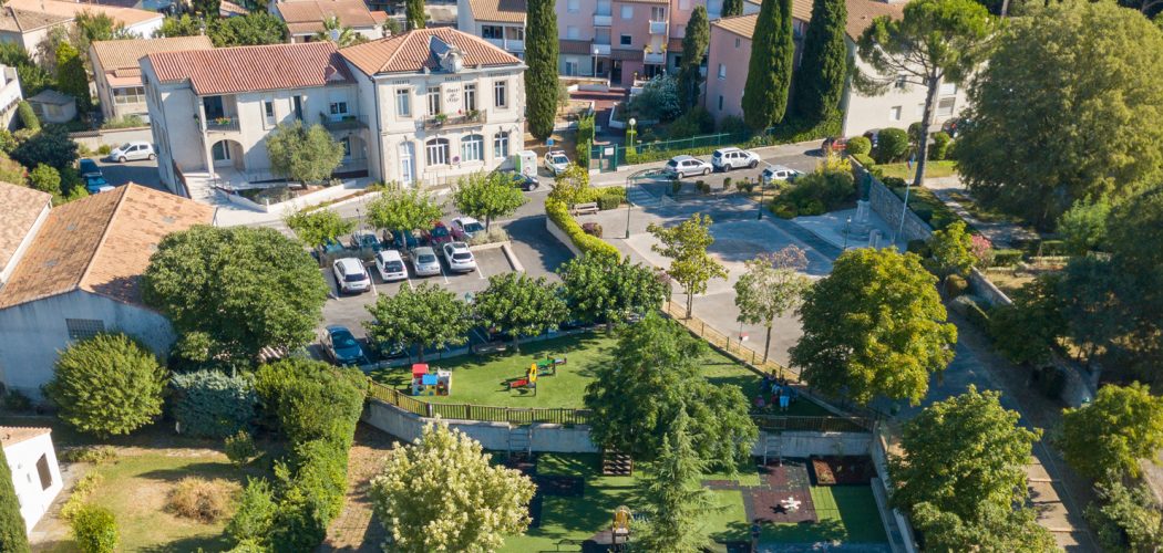 Mairie de Jacou en vue aérienne