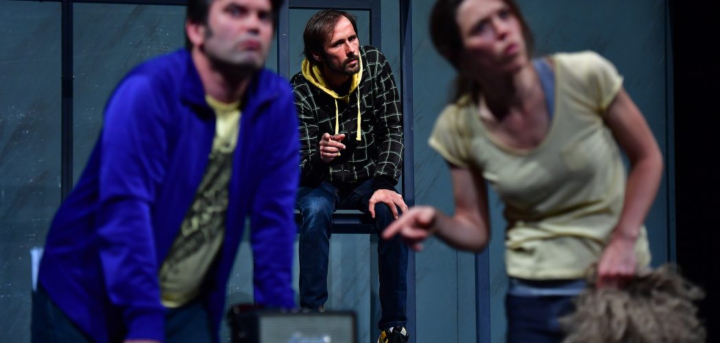 « Nous qui habitons vos ruines »