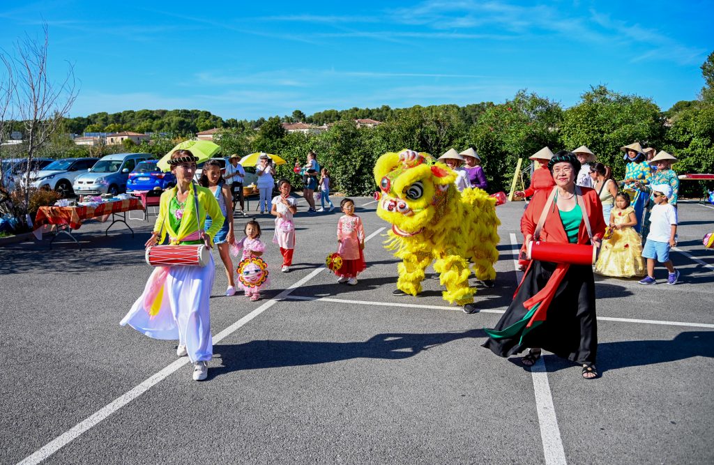 Beau succès pour la fête de l'Automne de l'Amicale Vân Nam