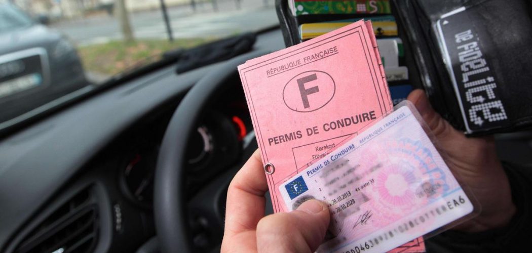 L’âge minimum abaissé à 17 ans pour l’obtention du Permis de Conduire