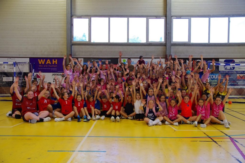 Octobre rose : le JACCHB reverse 1000€ à l'institut du sein 1